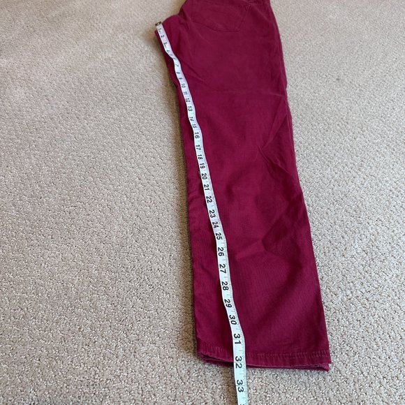 Holiday Brand Jeans Pants Red Straight Leg Preppy Classic Casual Friday Size 32 - Picture 6 of 9